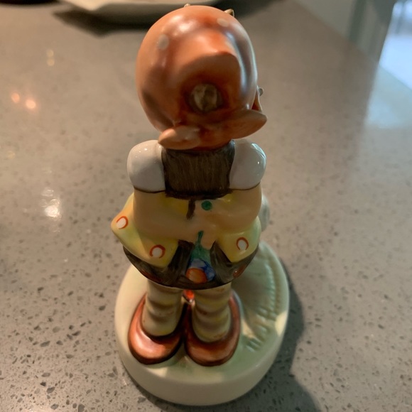 Goose Girl-Lisette by Hummel, Goebel Germany. - Picture 6 of 6